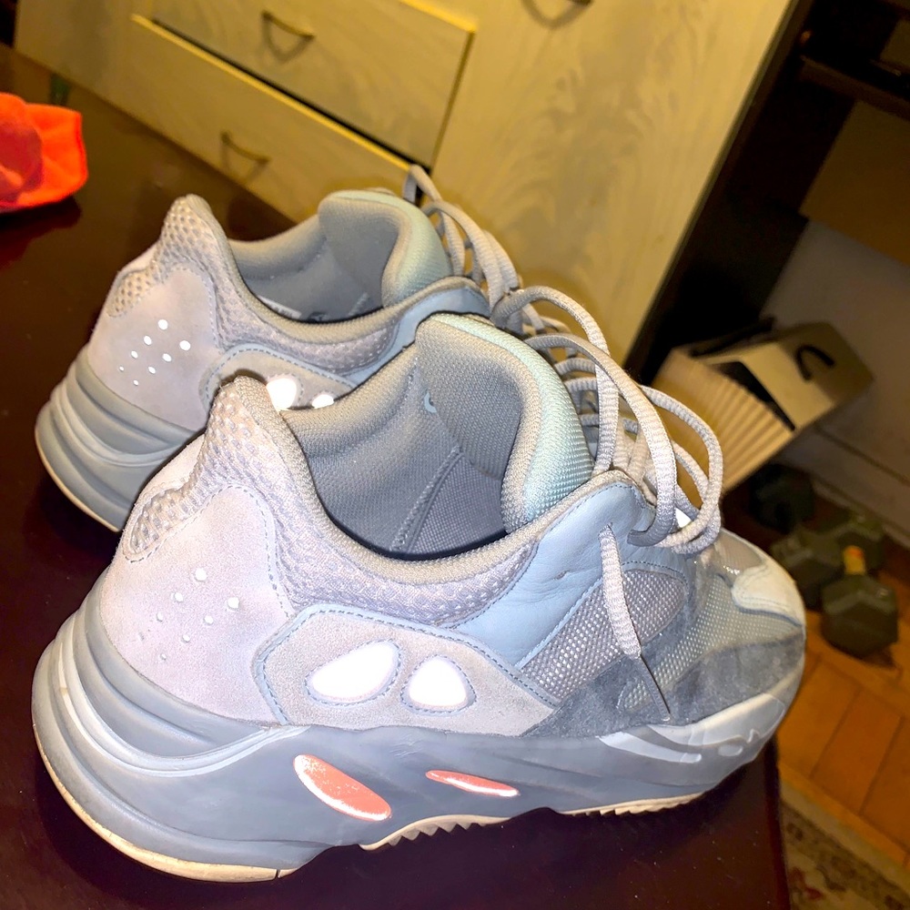 Yeezy 700
